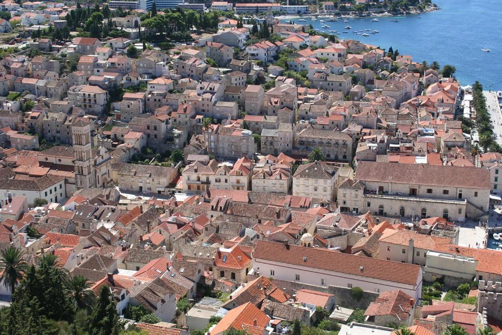 Hvar Old Dalmatian House Junior Suite - Deck 2 ฮวาร์ ภายนอก รูปภาพ